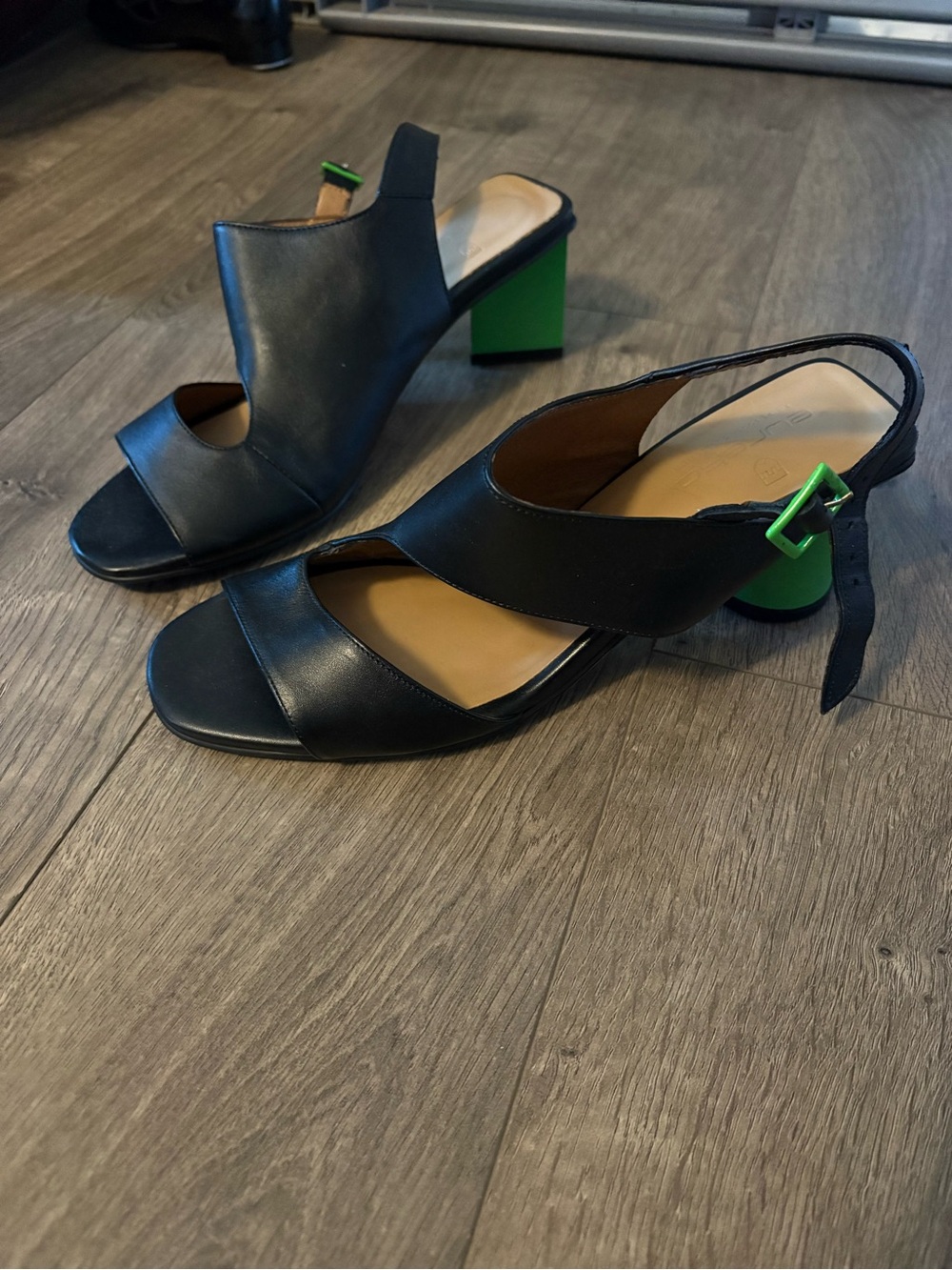 Eureka Slingback Block Heel Sandals with Green Heel and Buckle
